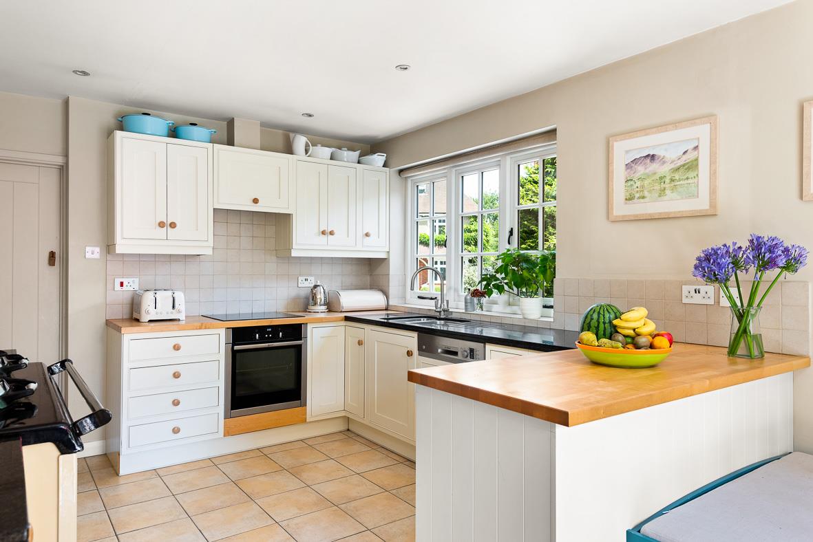 Northfield Avenue, Lower Shiplake